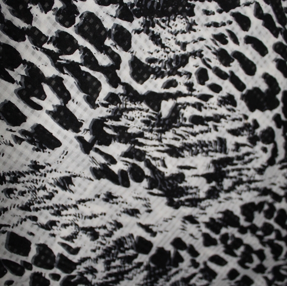 Animal print button up tank - Picture 5 of 5